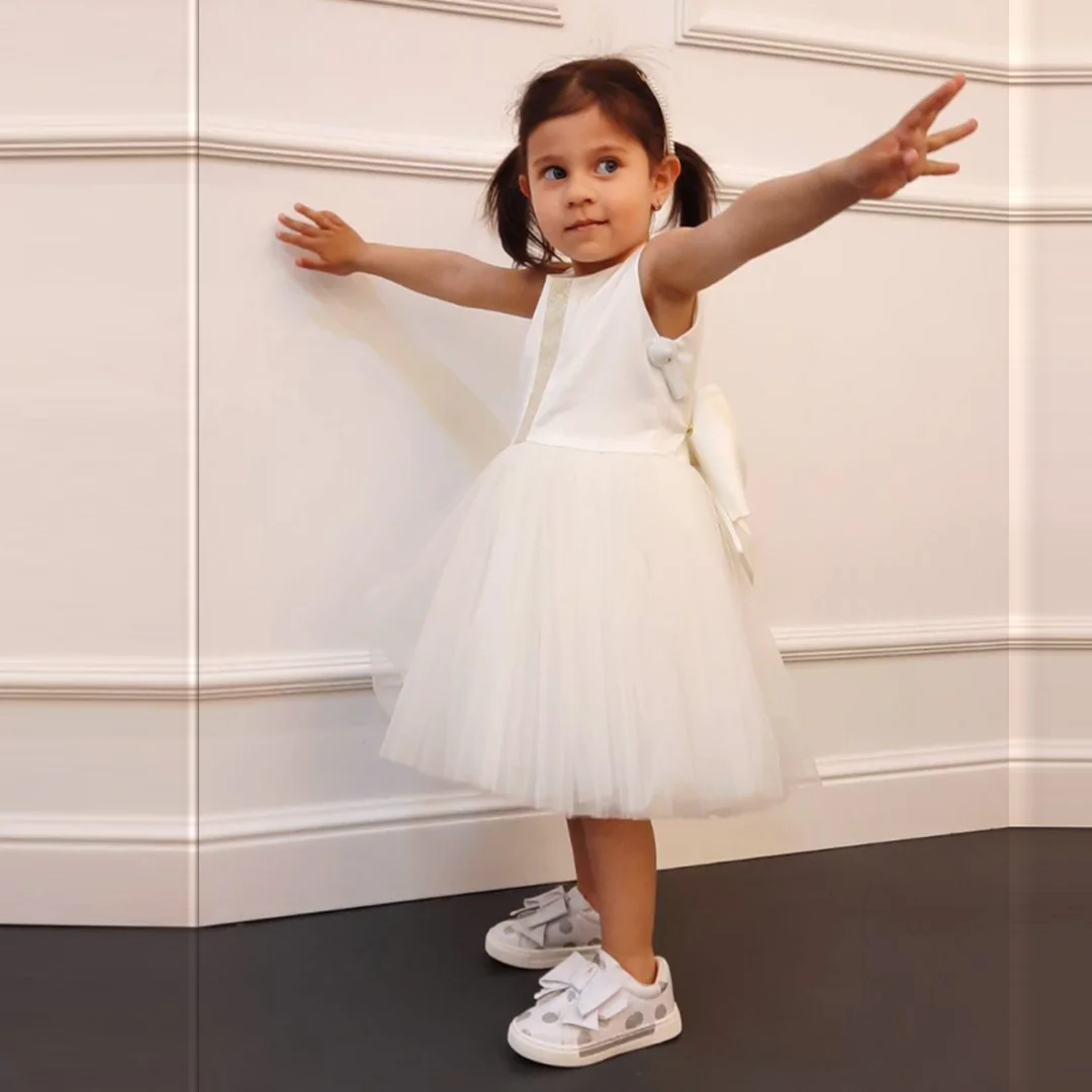 Rochie pentru fete cu tul