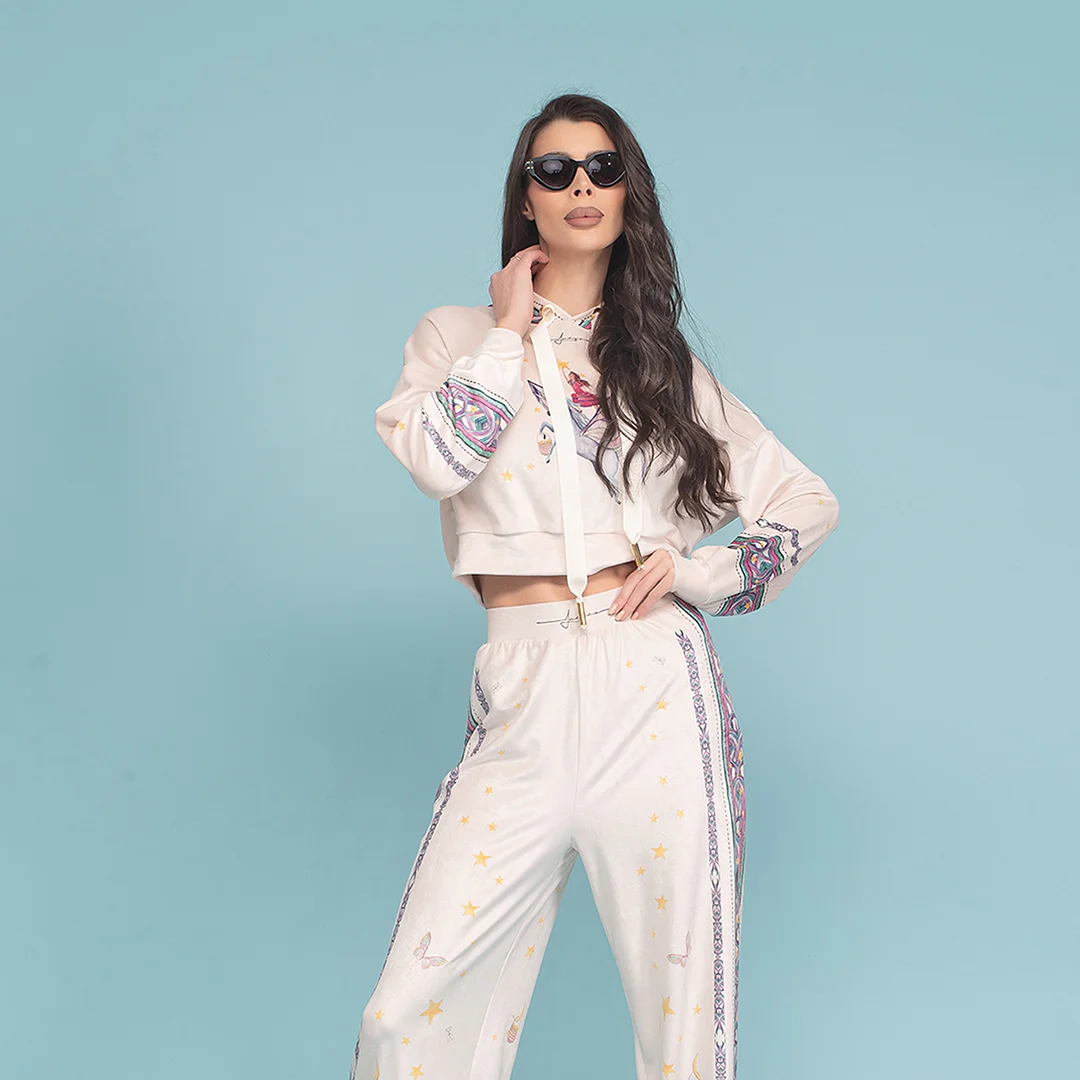 Hanorac din catifea cu gluga și șireturi