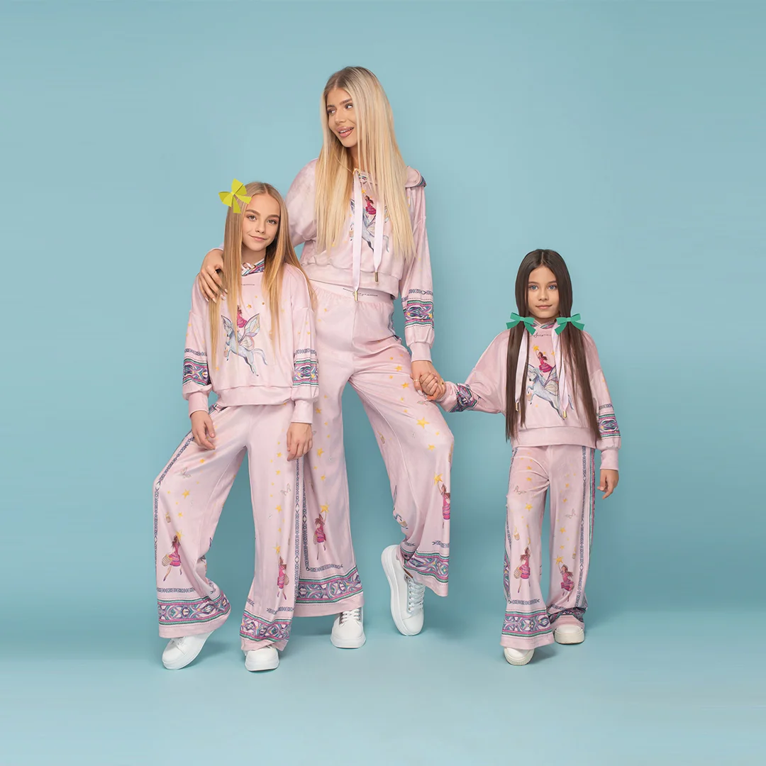 Pantaloni cu jambiere largi din catifea pentru copii