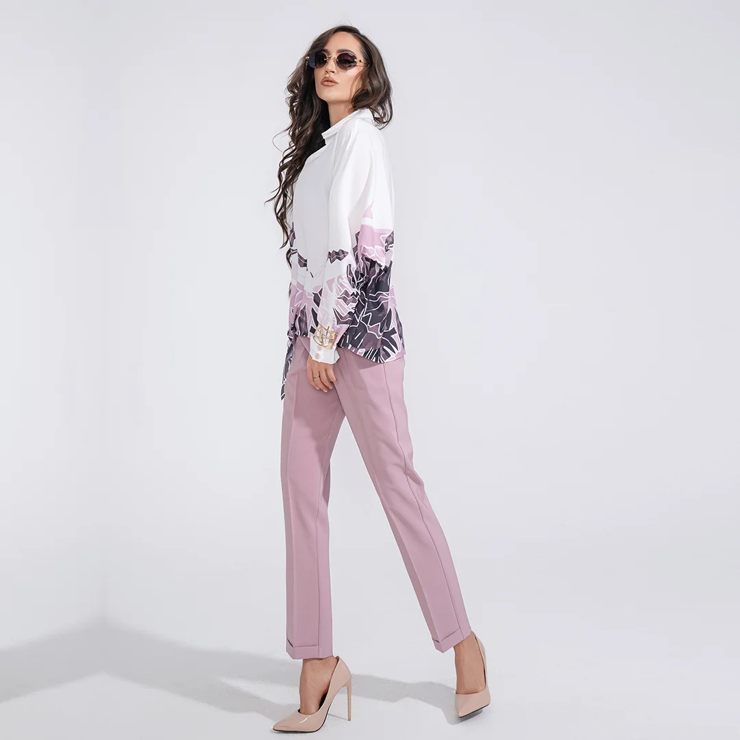 Pantalon drept cu talie elastica și margine